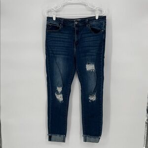 KanCan  Distressed Ankle Jeans Size 15/31